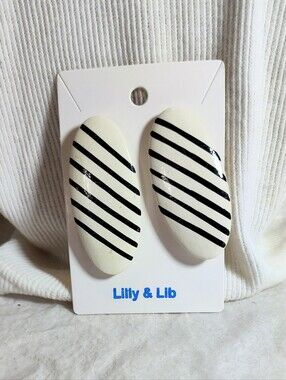 Fashion Jewelry Lilly & Lib White and Black Striped Oval Earrings